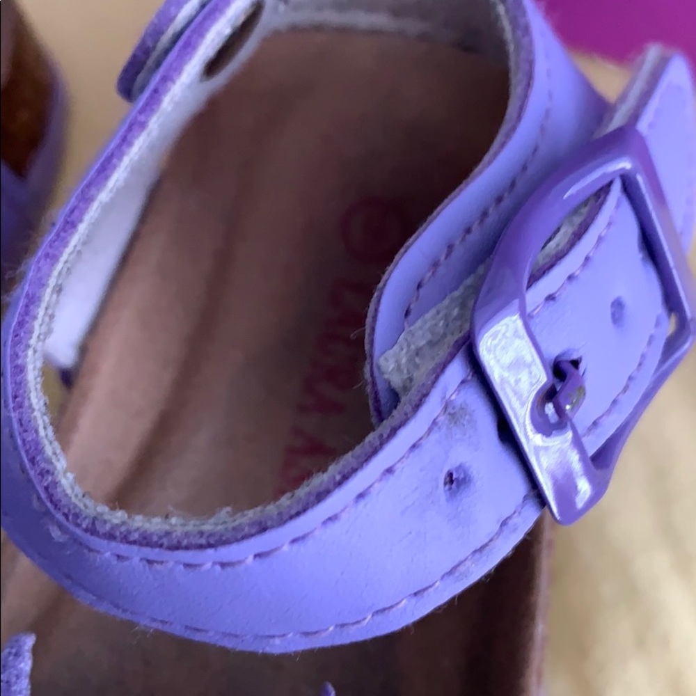 Slippers - Picture 4 of 7